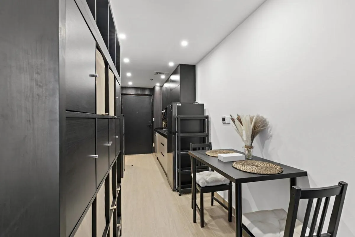 Modern 1Br At Knightsbridge Court, Near Halfa Park Lejlighed Dubai