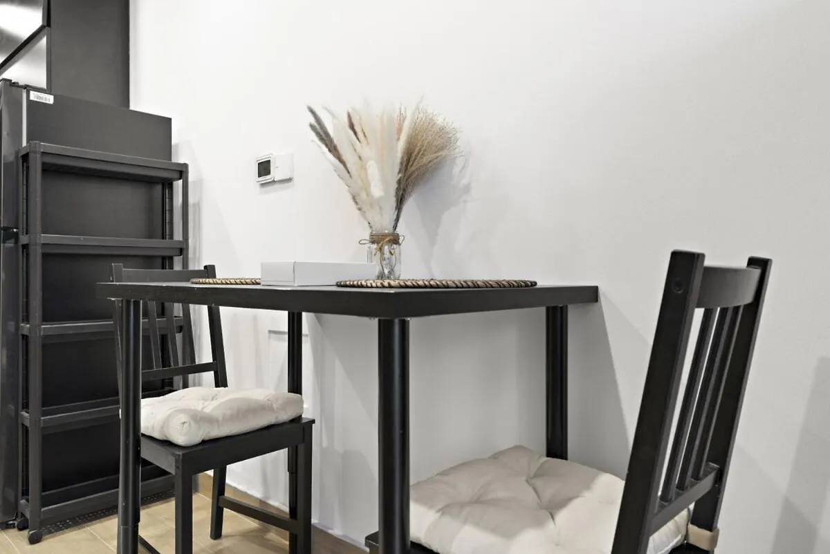 Modern 1Br At Knightsbridge Court, Near Halfa Park Apartment Dubai United Arab Emirates
