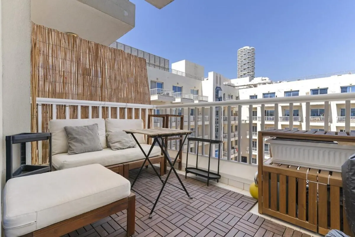 Modern 1Br At Knightsbridge Court, Near Halfa Park Apartment Dubai